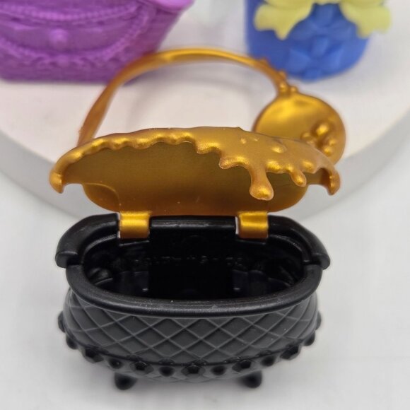 Ever After High Doll Accessory Set - Raven Queen Purple Tote Ginger Breadhouse C - Picture 5 of 6